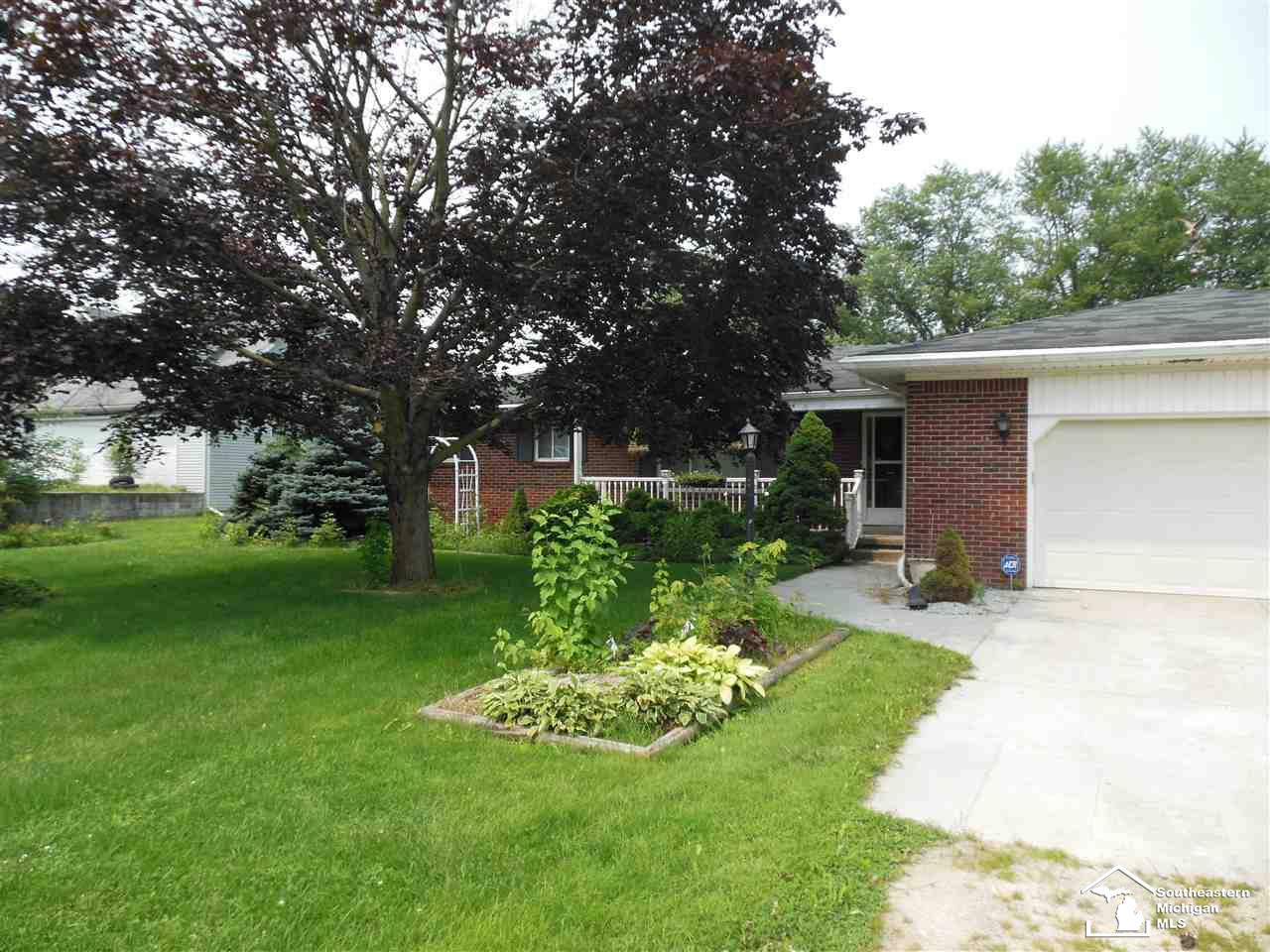 9305 Half Mile Road Temperance, MI 48182 - Photo 1 of 29