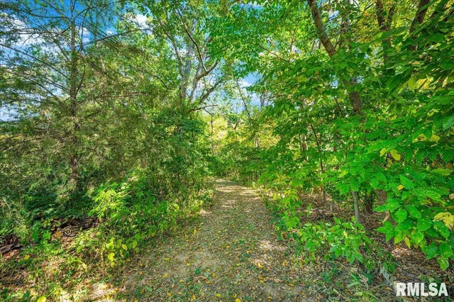 $226,000 | 1701 East Oakhurst Lane, Chillicothe, IL 61523