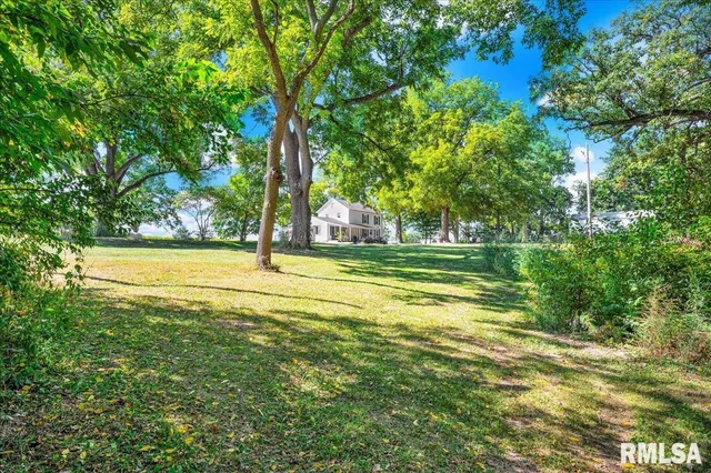 $226,000 | 1701 East Oakhurst Lane, Chillicothe, IL 61523