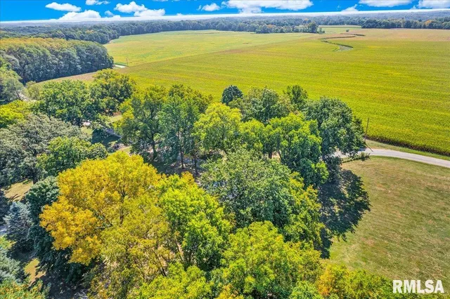 $226,000 | 1701 East Oakhurst Lane, Chillicothe, IL 61523