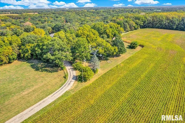 $226,000 | 1701 East Oakhurst Lane, Chillicothe, IL 61523