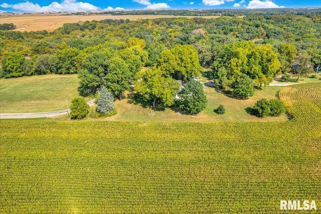 $226,000 | 1701 East Oakhurst Lane, Chillicothe, IL 61523