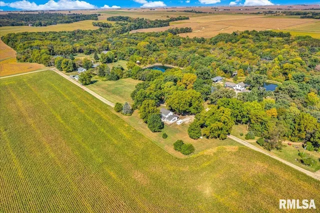 $226,000 | 1701 East Oakhurst Lane, Chillicothe, IL 61523