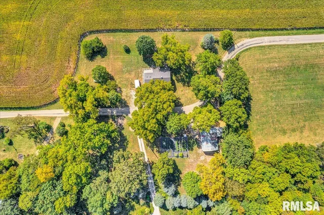 $226,000 | 1701 East Oakhurst Lane, Chillicothe, IL 61523