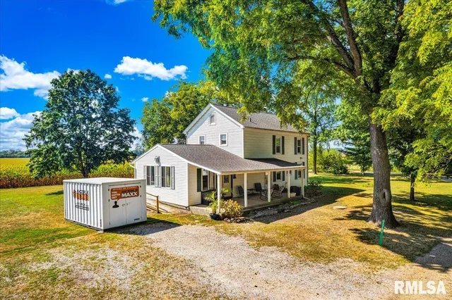 $226,000 | 1701 East Oakhurst Lane, Chillicothe, IL 61523