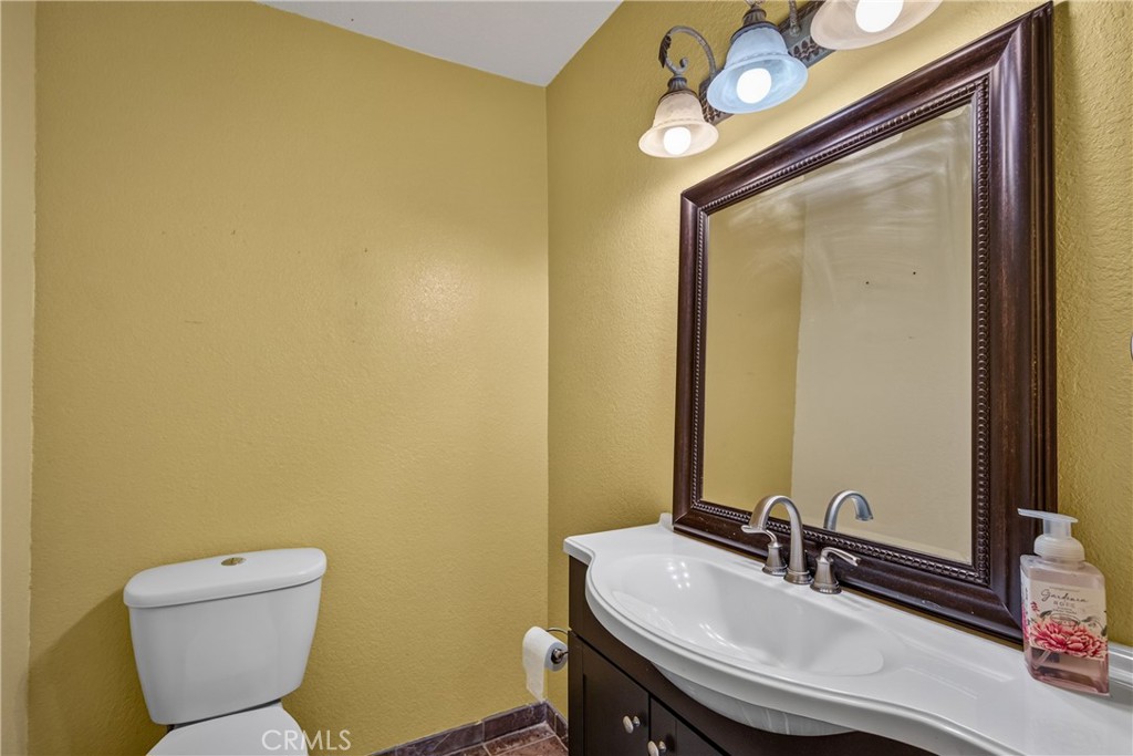 8929 Central Road Apple Valley, CA 92308 - Photo 12 of 43 Powder Room