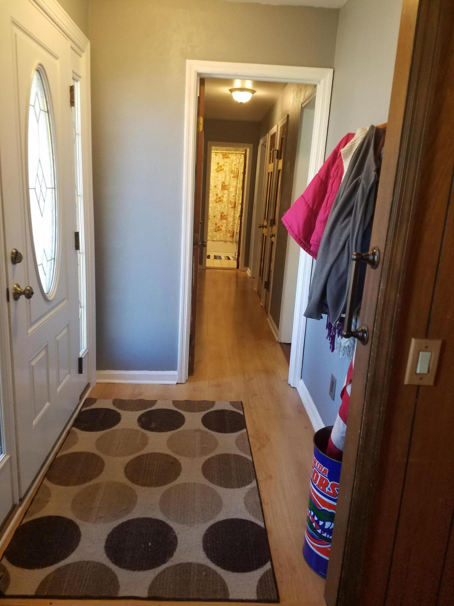 1131 Rosemead Road Mount Pleasant, SC 29464 - Photo 3 of 23 20170219_130423