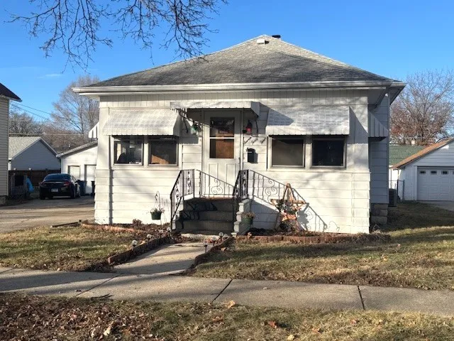 $227,000 | 744 East Benton Street, Morris, IL 60450