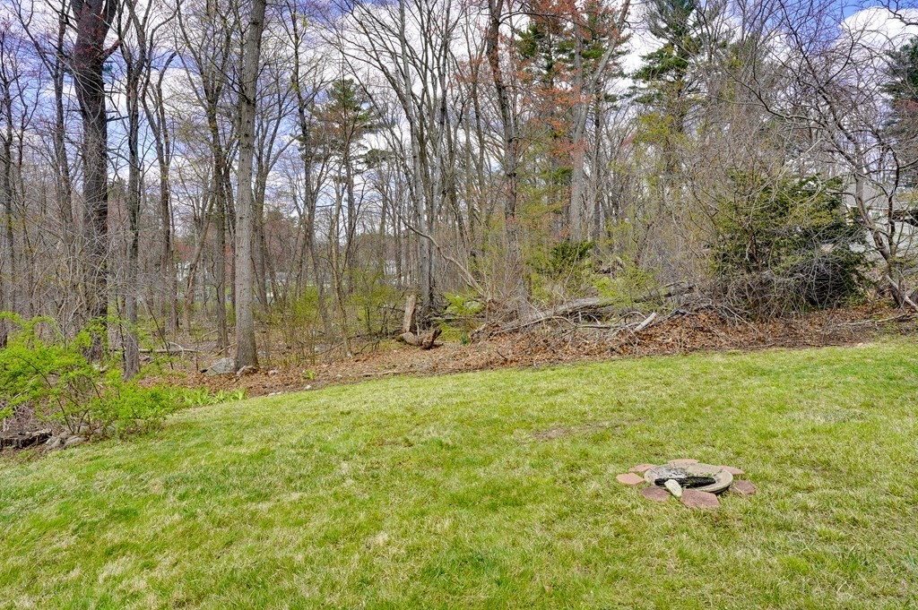 14 Skelton Road Burlington, MA 01803 - Photo 32 of 34 Gallery Image 32