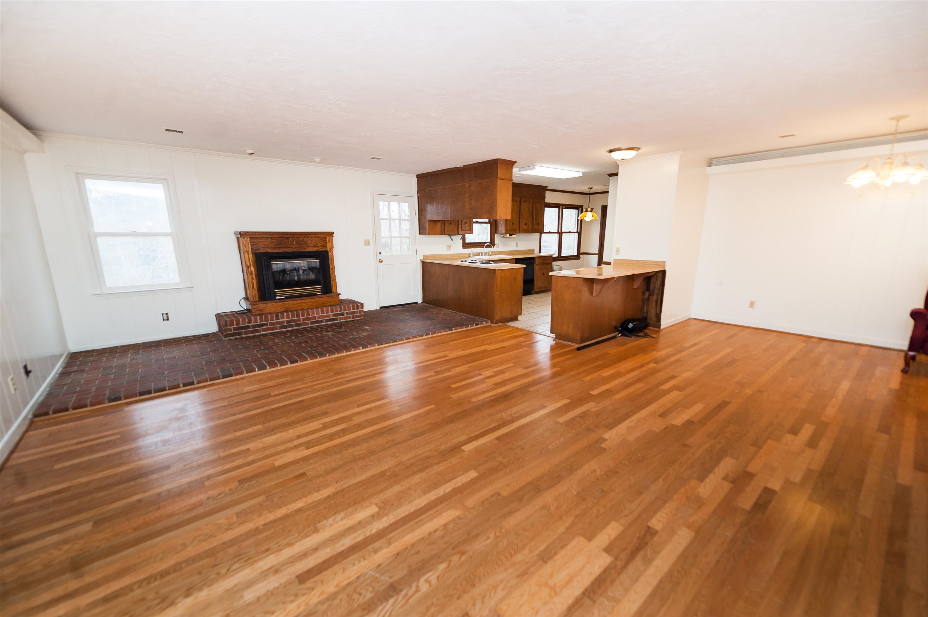225 State Rd S-42-9747 Spartanburg, SC 29307 - Photo 3 of 18 Gallery Image 3