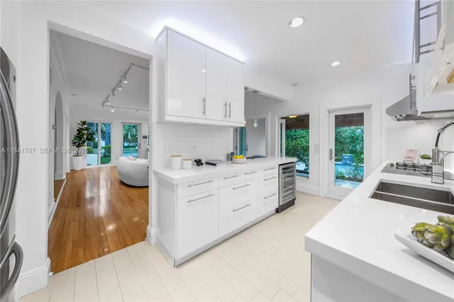 $2,999,000 | 671 Northeast 57th Street, Miami, FL 33137