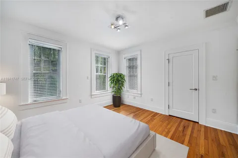 $3,120,000 | 671 Northeast 57th Street, Miami, FL 33137