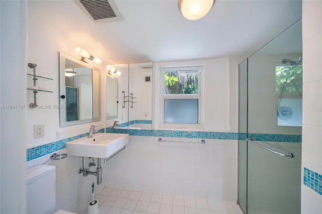 $2,999,000 | 671 Northeast 57th Street, Miami, FL 33137