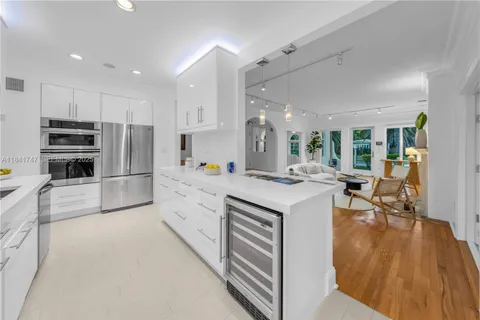 $3,120,000 | 671 Northeast 57th Street, Miami, FL 33137