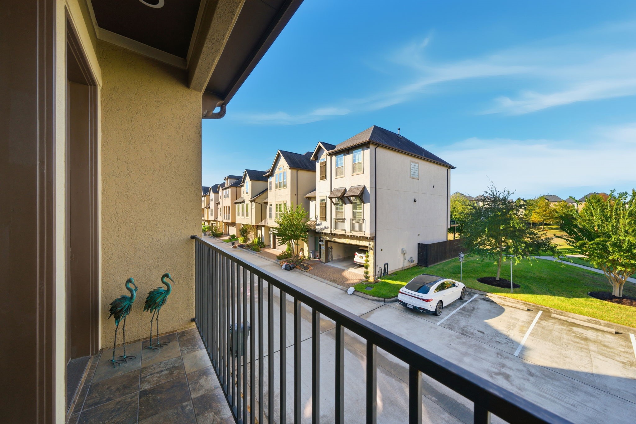 10218 Spring Shadows Park Circle Houston, TX 77080 - Photo 26 of 46 a view of balcony with furniture