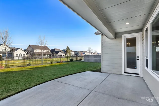 $524,900 | 10426 Loneleaf Drive, Nampa, ID 83687