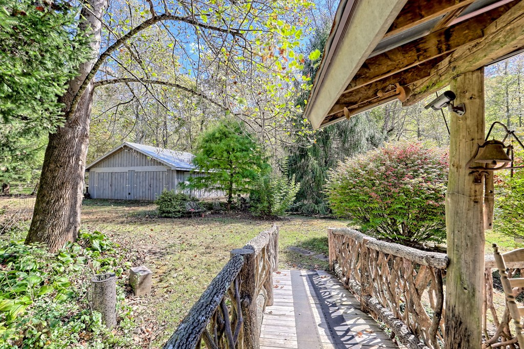 1064 Muskrat Creek Road Hayesville, NC 28904 - Photo 4 of 61