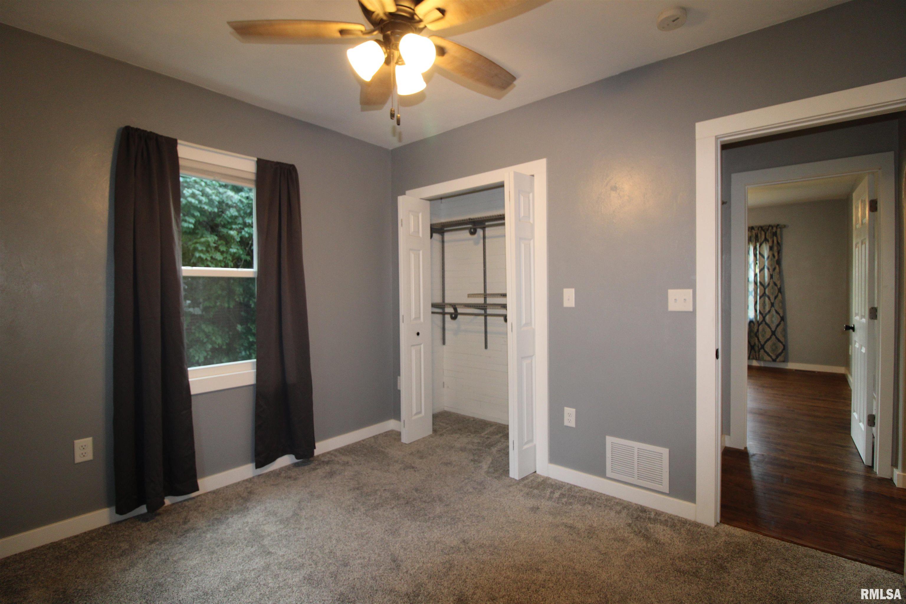 612 Spring Street Washington, IL 61571 - Photo 12 of 33 Gallery Image 12