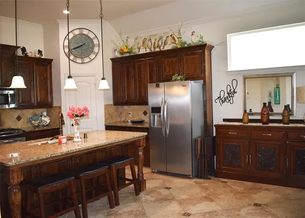 $435,500 | 490 Oak Hills Lane, Fate, TX 75189