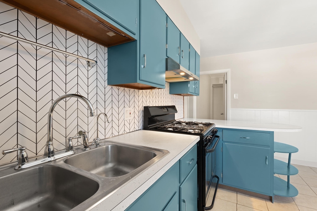 56 Ralph Street, Unit 3 Watertown, MA 02472 - Photo 12 of 20