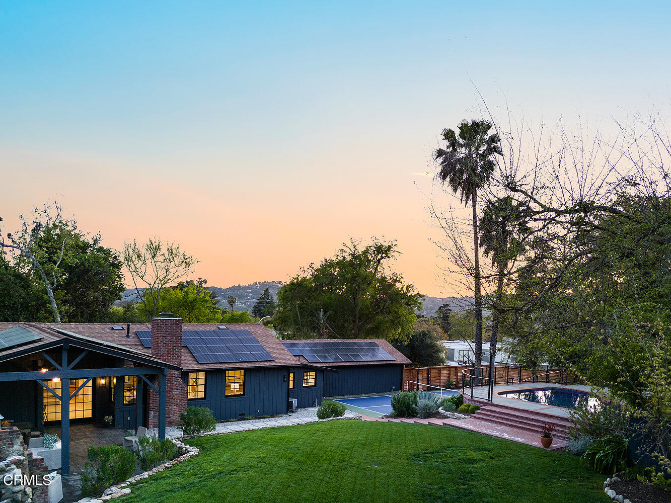 3142 Lincoln Avenue Altadena, CA 91001 - Photo 47 of 48 a front view of a house with garden