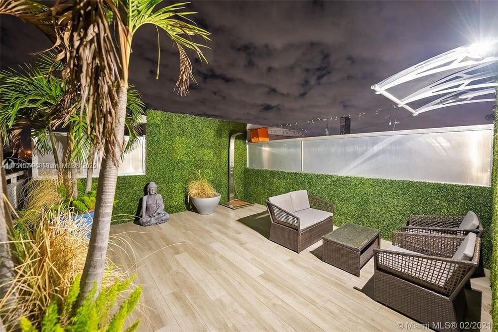 235 Southwest 17th Road Miami, FL 33129 - Photo 3 of 18
