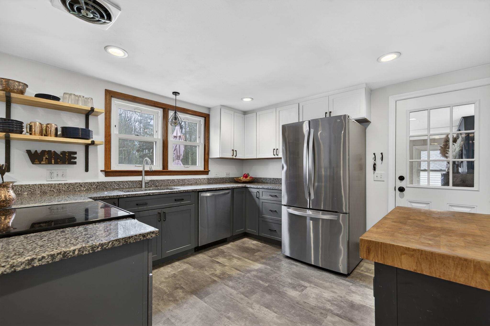 686 Old Candia Road Candia, NH 03034 - Photo 6 of 49 Gallery Image 6