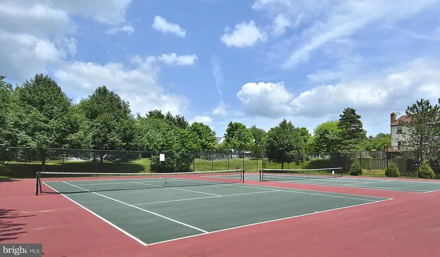 $2,550 | 407 Palmspring Drive, Gaithersburg, MD 20878