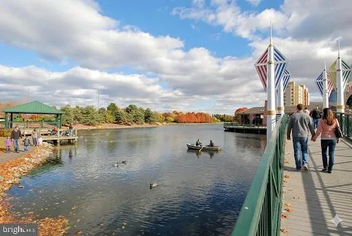 $2,550 | 407 Palmspring Drive, Gaithersburg, MD 20878