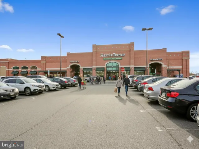 $2,550 | 407 Palmspring Drive, Gaithersburg, MD 20878