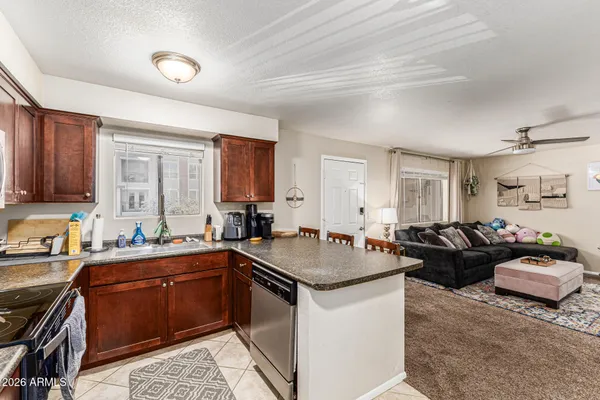 $299,000 | 1014 East Spence Avenue, Unit 208, Tempe, AZ 85281