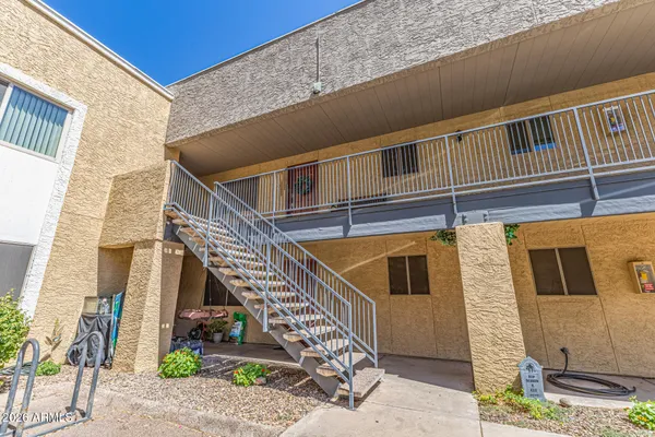 $299,000 | 1014 East Spence Avenue, Unit 208, Tempe, AZ 85281