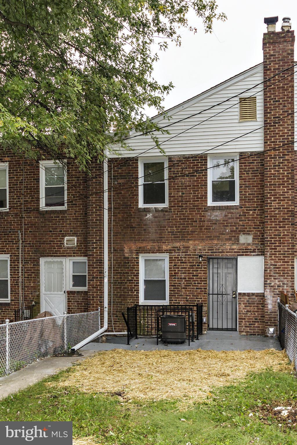 4539 Pen Lucy Road Baltimore, MD 21229 - Photo 25 of 30 Exterior (Rear)