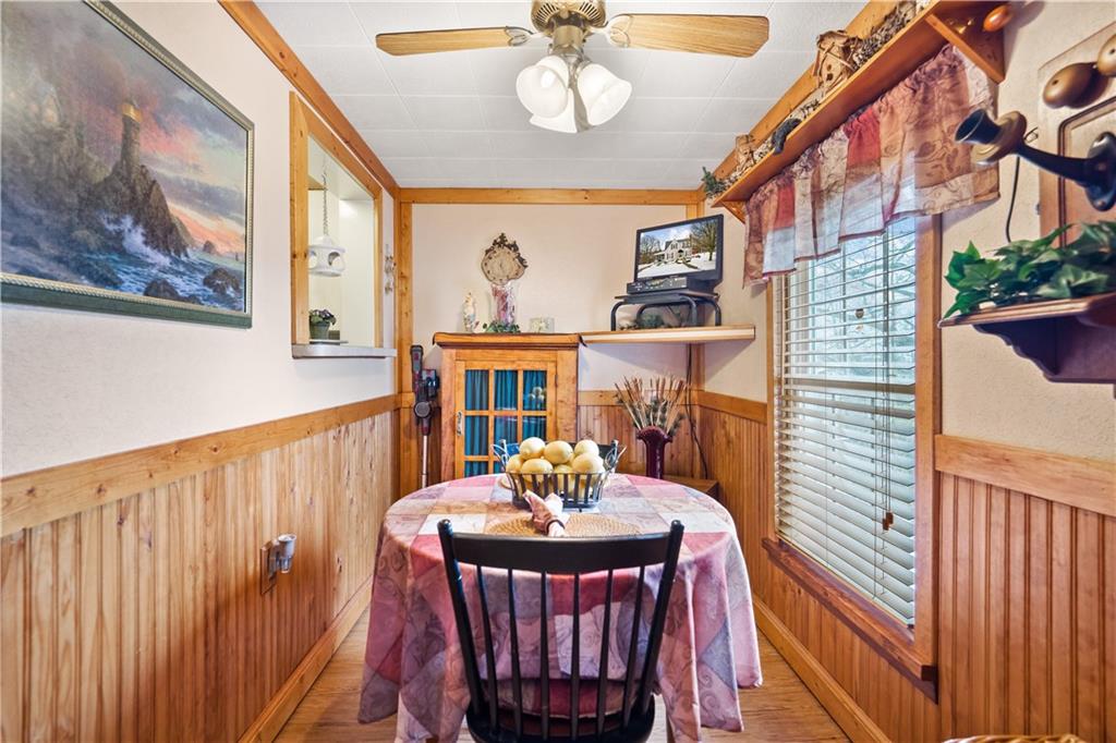 636 Greenlee Road Pittsburgh, PA 15227 - Photo 14 of 25 Gallery Image 14