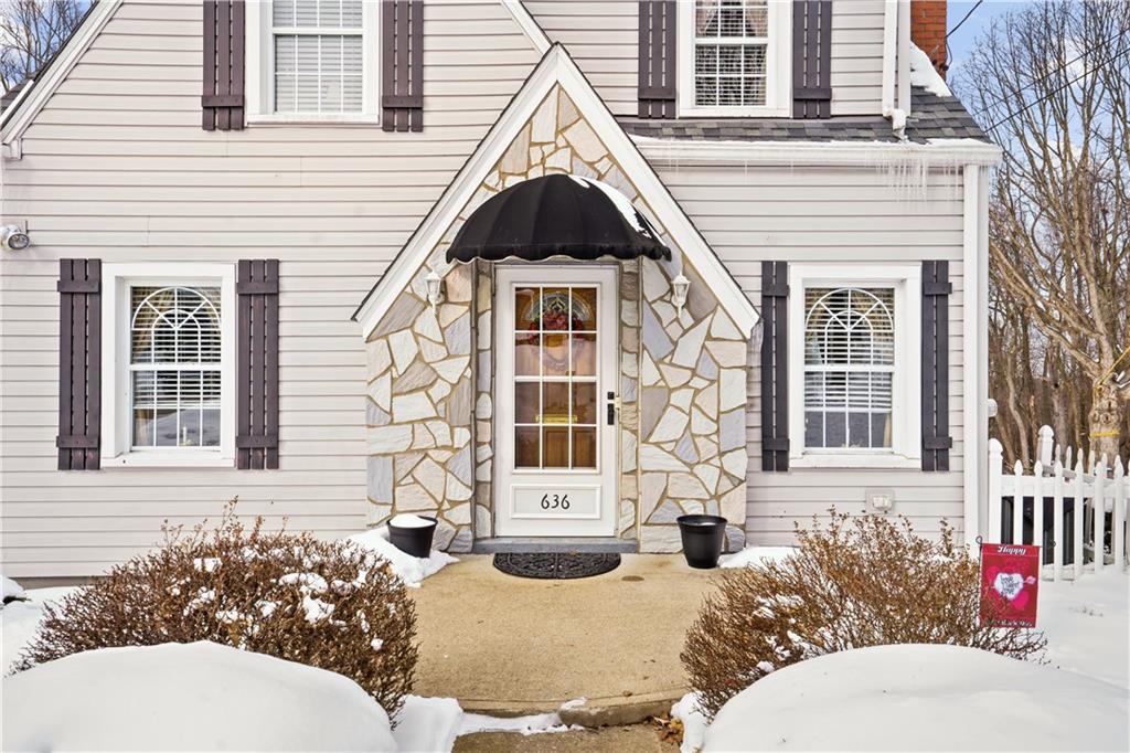 636 Greenlee Road Pittsburgh, PA 15227 - Photo 3 of 25 Gallery Image 3