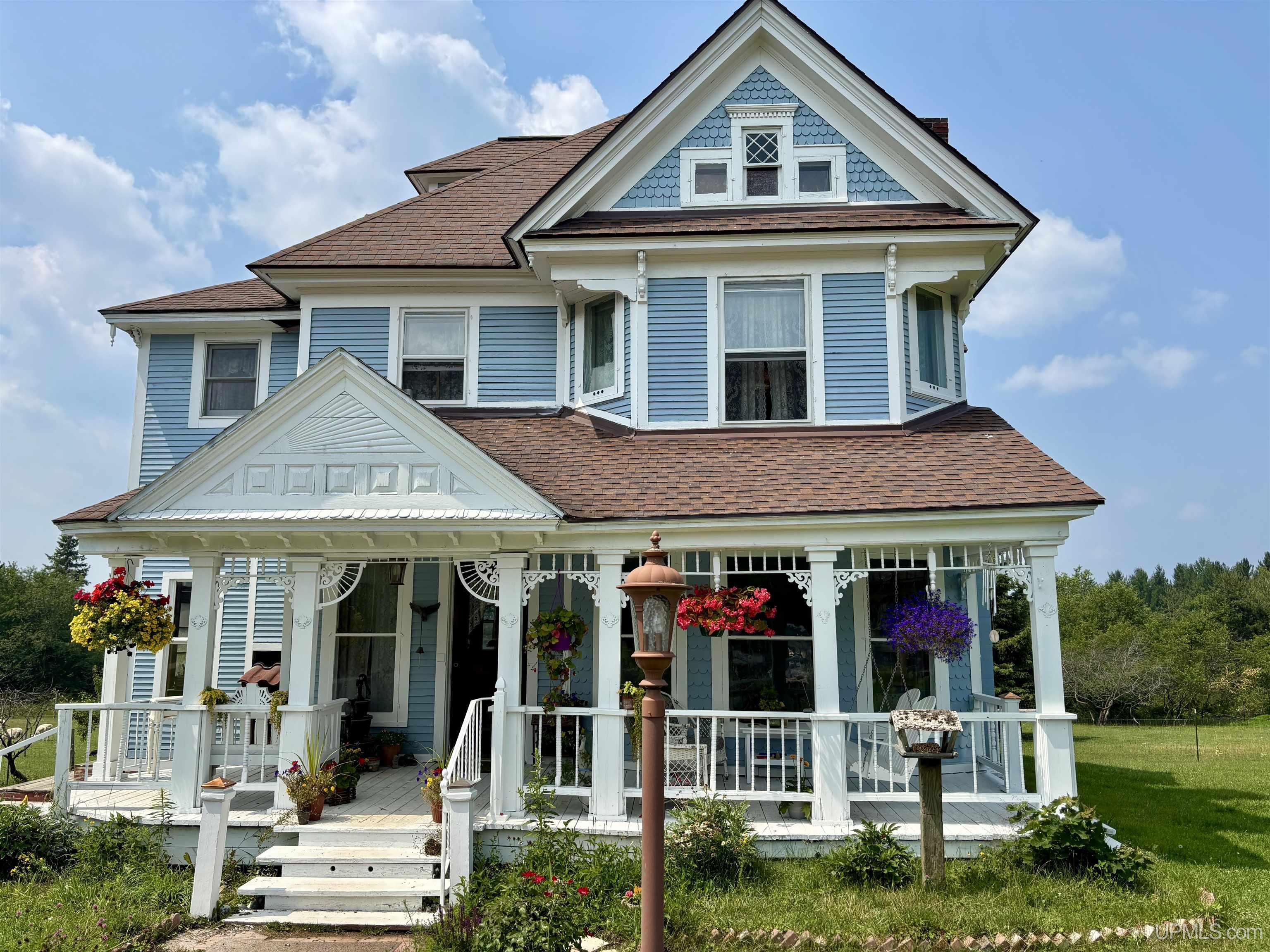 6211 County Road 441 Road Newberry, MI 49868 - Photo 1 of 66