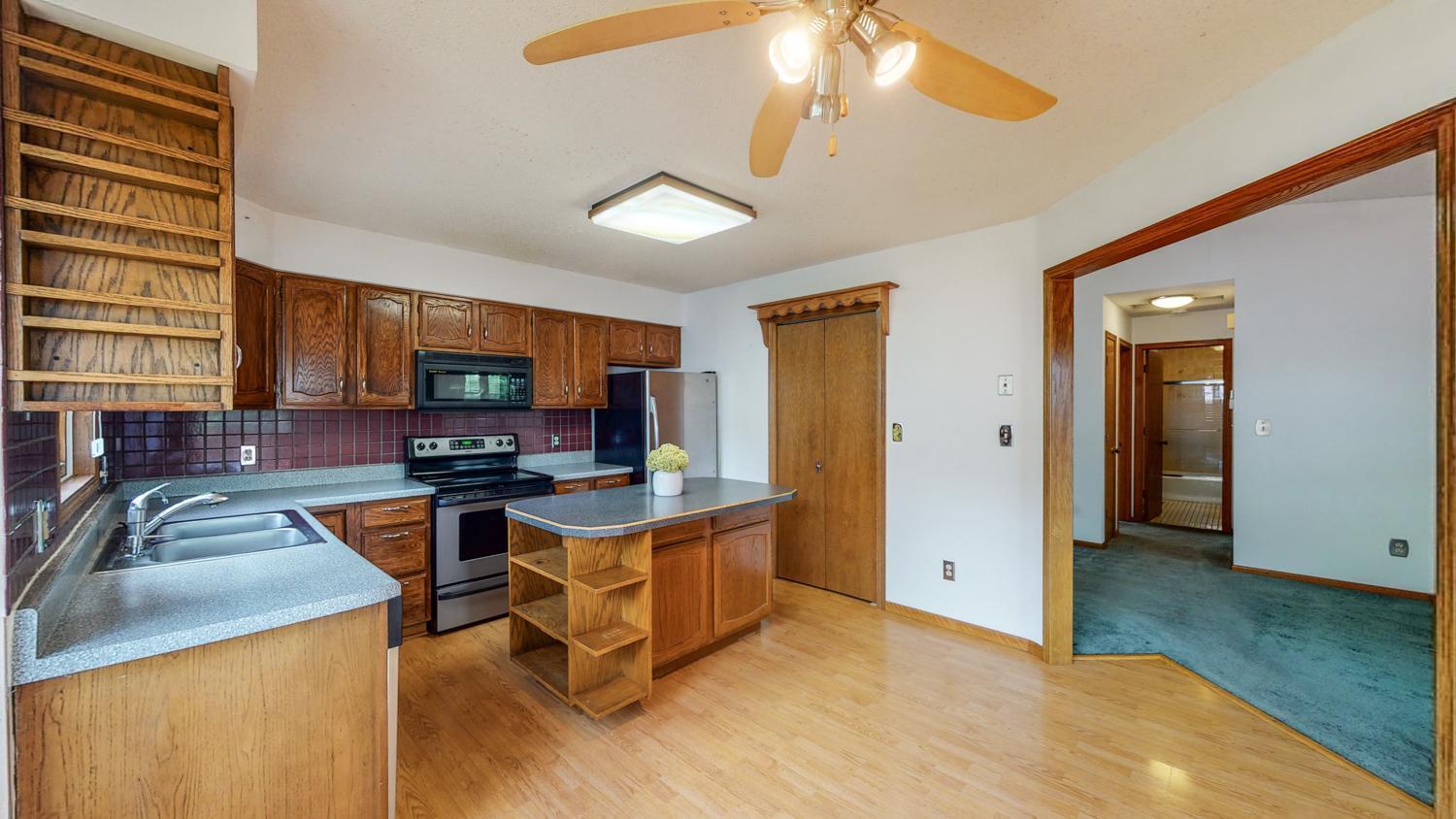 4011 Baffin Lane Rochester, MN 55906 - Photo 9 of 33