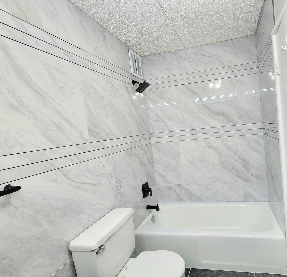 2015 South Finley Road, Unit 900 Lombard, IL 60148 - Photo 9 of 15
