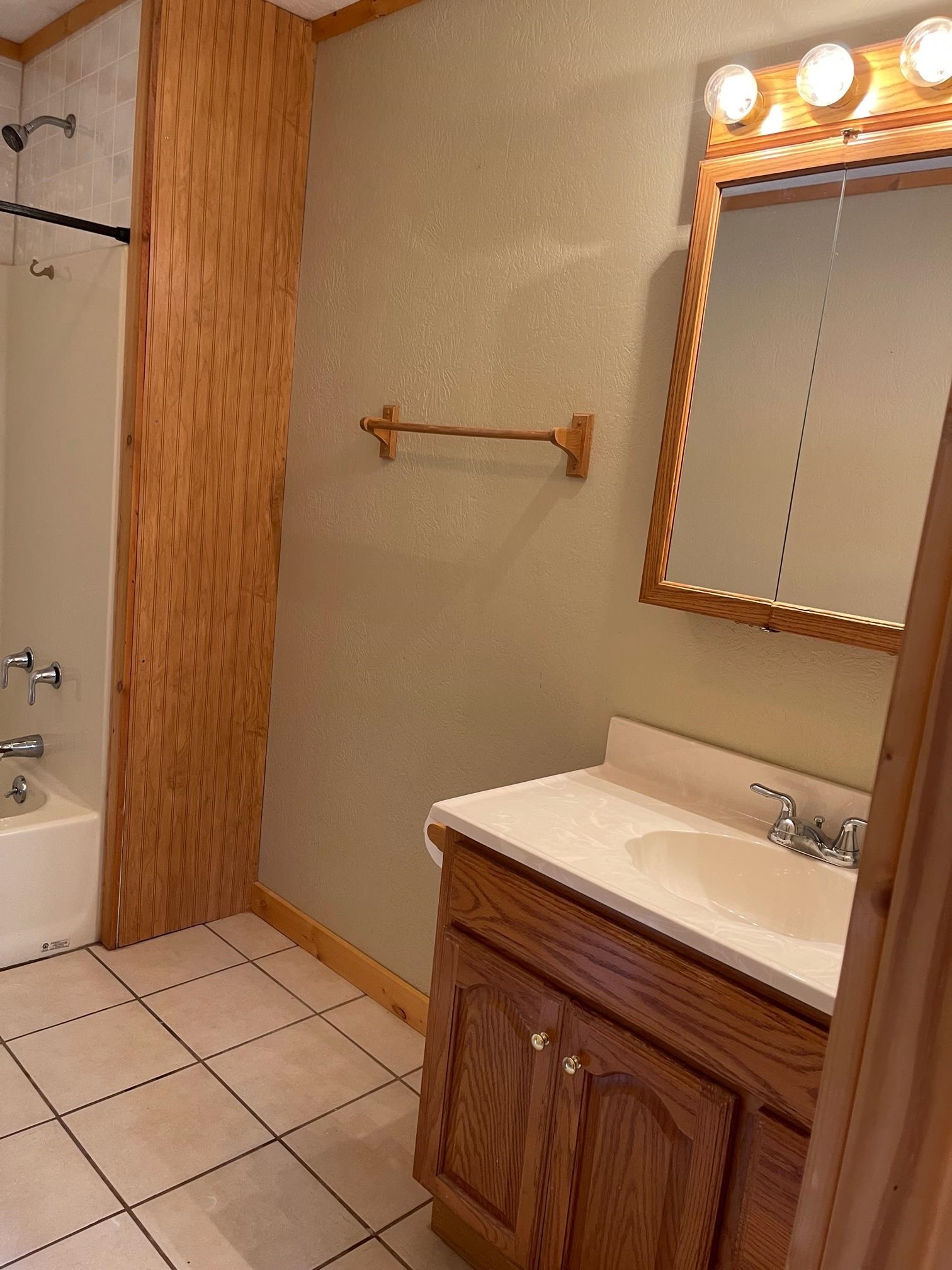 3406 Peckens Road Honor, MI 49640 - Photo 36 of 51 1906221-35.JPG