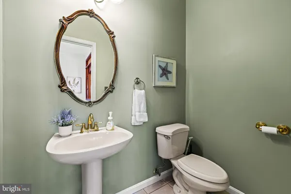 $975,000 | 7316 Longfield Drive, Kingsville, MD 21087