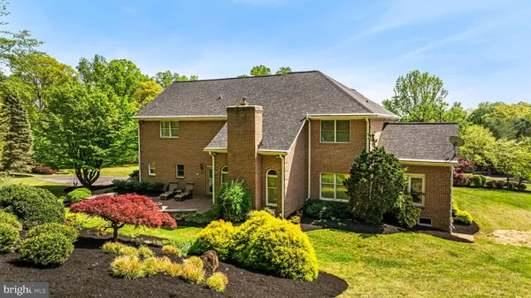 $975,000 | 7316 Longfield Drive, Kingsville, MD 21087