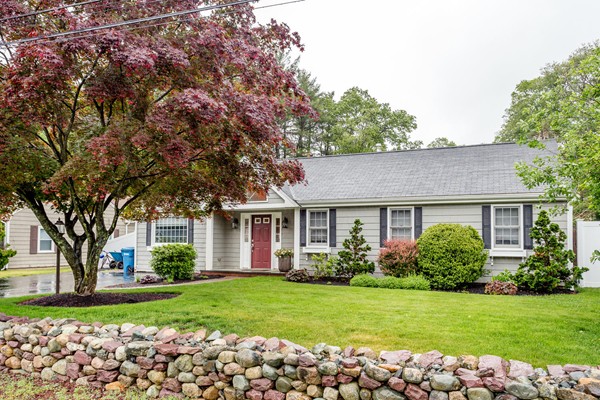 45 Birchcroft Road Canton, MA 02021 - Photo 1 of 28 Gallery Image 1
