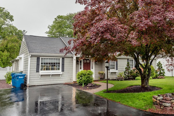 45 Birchcroft Road Canton, MA 02021 - Photo 2 of 28 Gallery Image 2