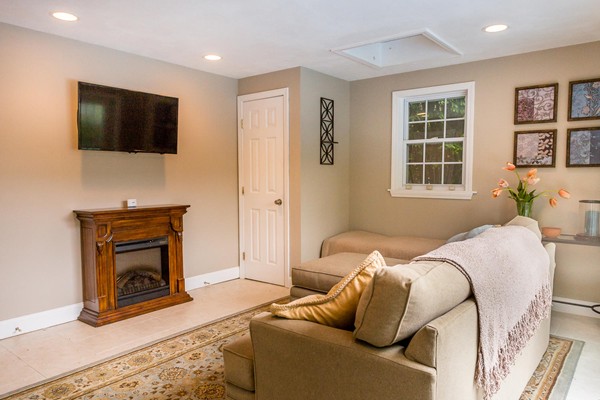 45 Birchcroft Road Canton, MA 02021 - Photo 25 of 28 Gallery Image 25