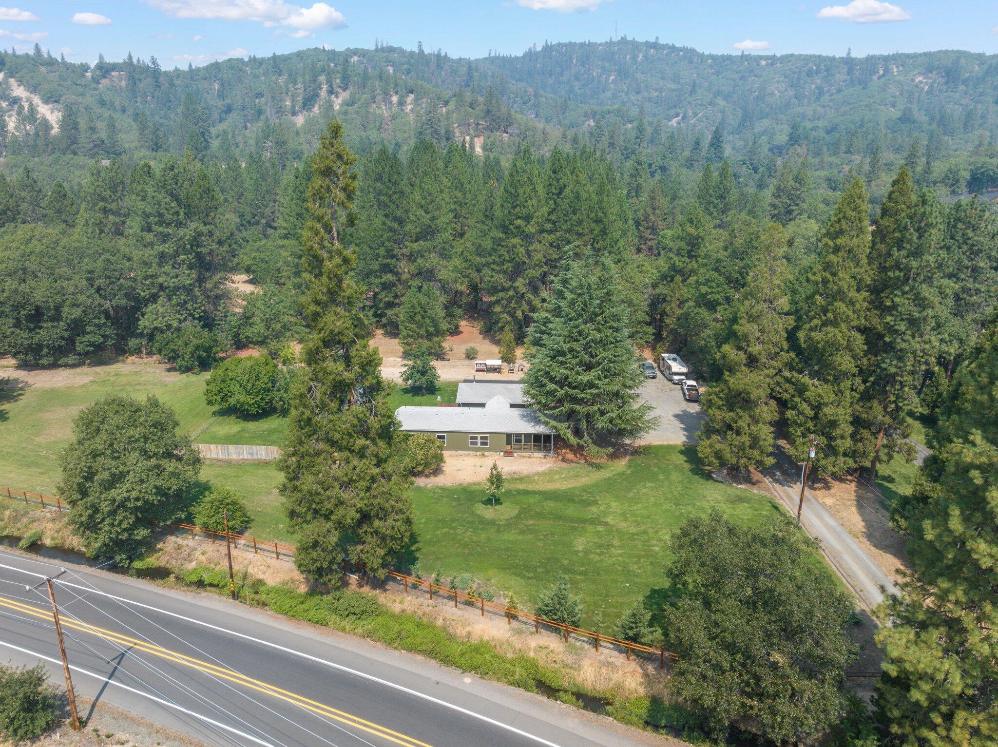 2402 Upper River Road Grants Pass, OR 97526 - Photo 33 of 33 3-web-or-mls-DJI_0234