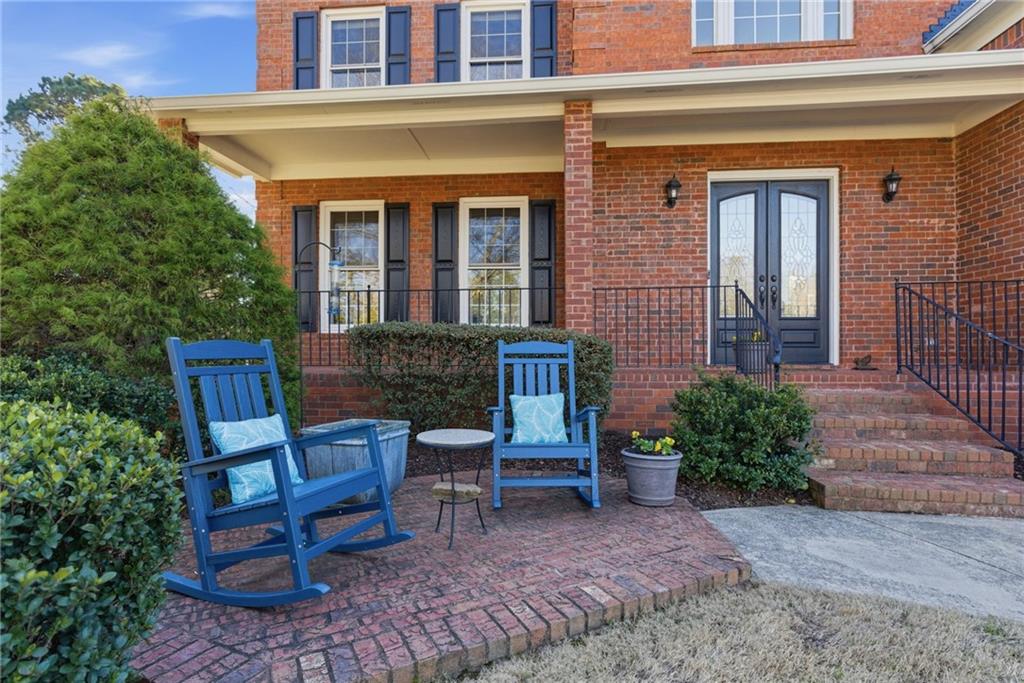 700 Doe Court Alpharetta, GA 30005 - Photo 2 of 61