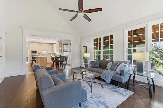 $934,900 | 700 Doe Court, Alpharetta, GA 30005