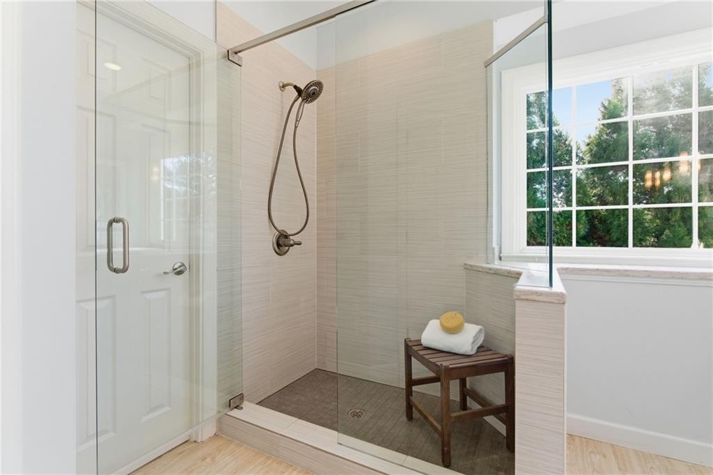 700 Doe Court Alpharetta, GA 30005 - Photo 31 of 61