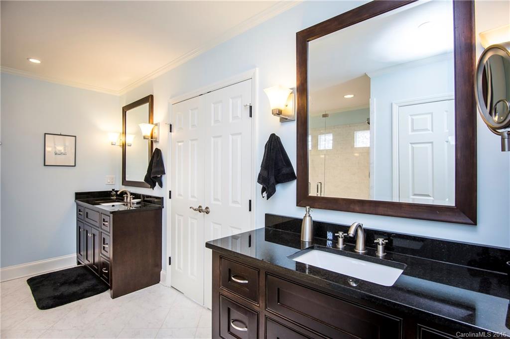 2501 Hatherly Road Charlotte, NC 28209 - Photo 16 of 24 Gallery Image 16
