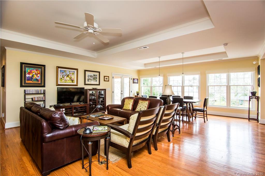 2501 Hatherly Road Charlotte, NC 28209 - Photo 6 of 24 Gallery Image 6